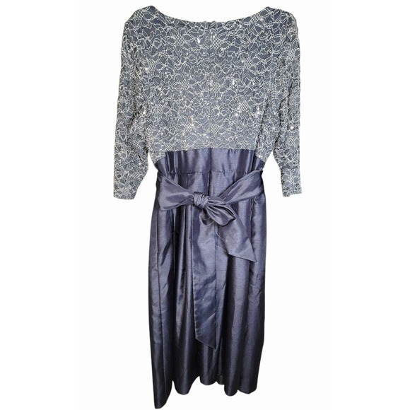 Jessica Howard Women's 18W Gray Lace Bodice Midi Dress Pleated Skirt 3/4 Sleeve - Picture 3 of 6